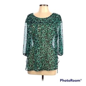 Elegant Green Leaf Print Women's Top